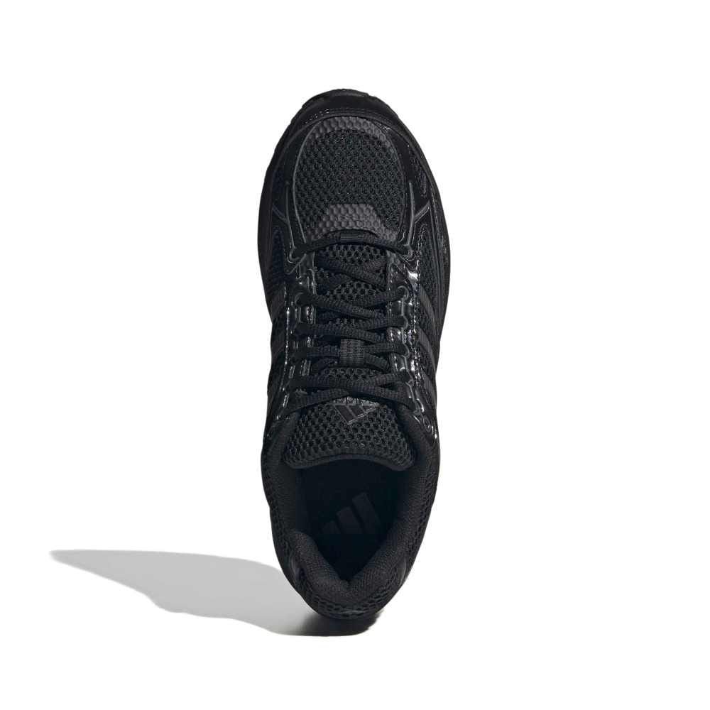 Adidas Spiritain 2000 - Core Black / Grey Six / Carbon