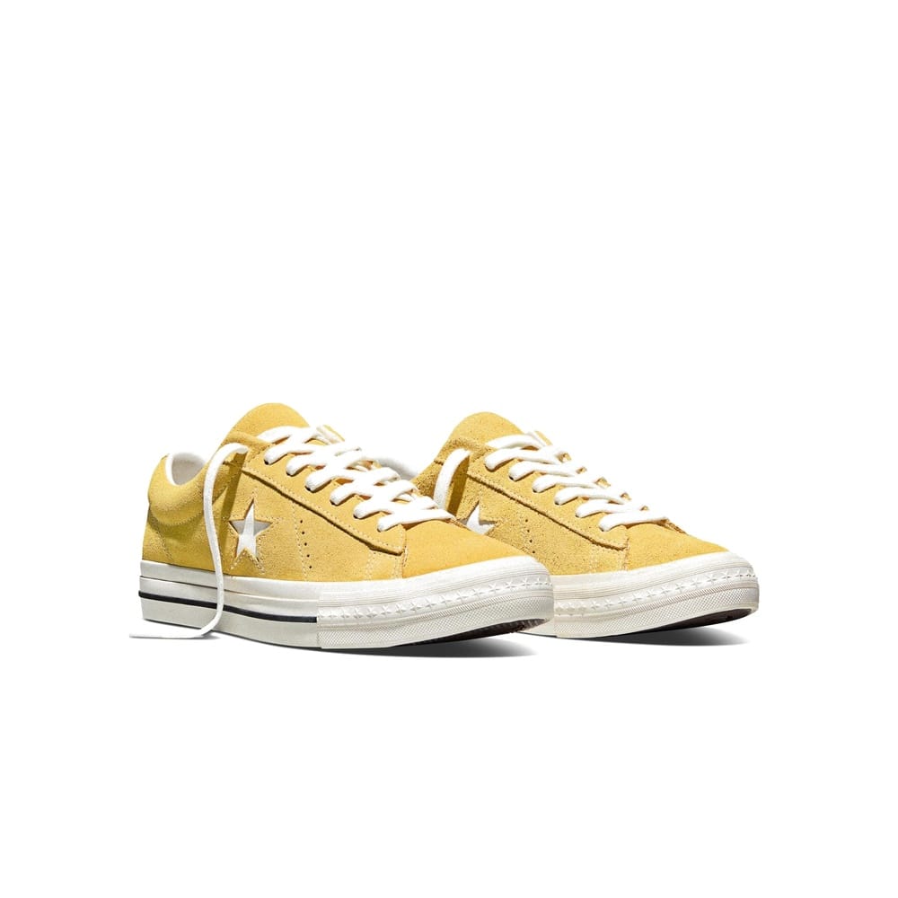 Unisex Converse One Star 95 Suede Low Top - Sunny Outlook / Vintage White / Black