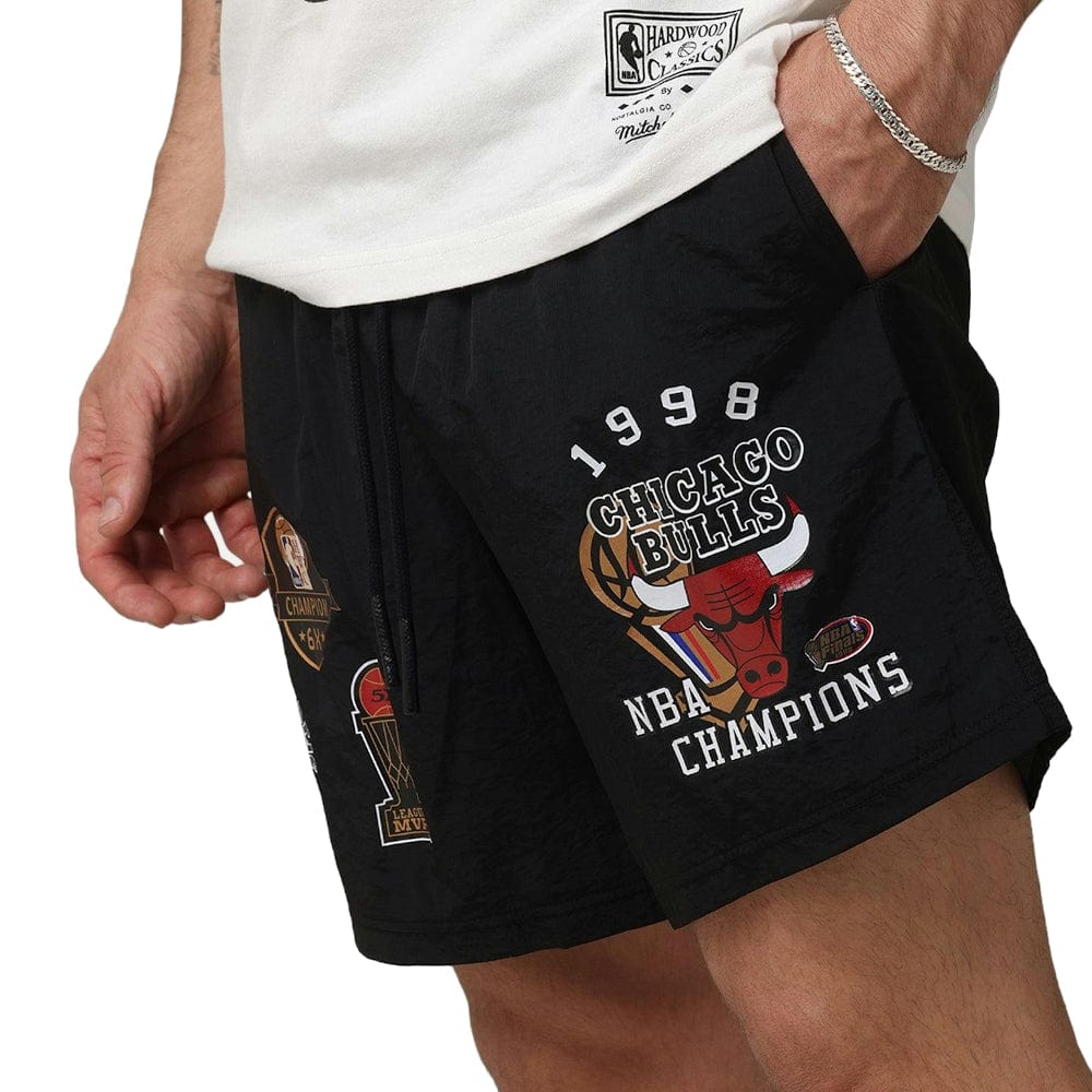 Mitchell & Ness Champs Nylon Short Chicago Bulls - Black