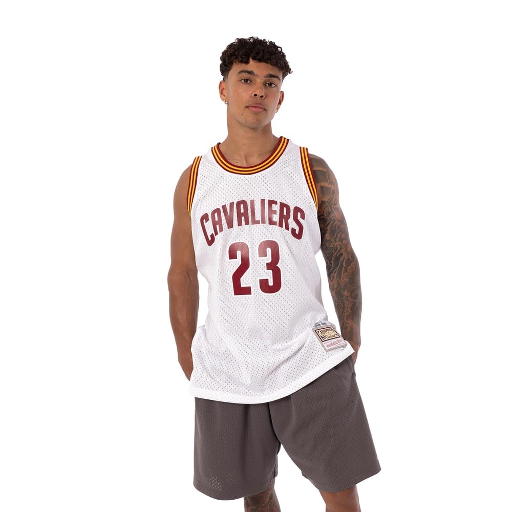 Mitchell & Ness 2015-16 Swingman Jersey Cleveland Cavaliers Lebron James - White