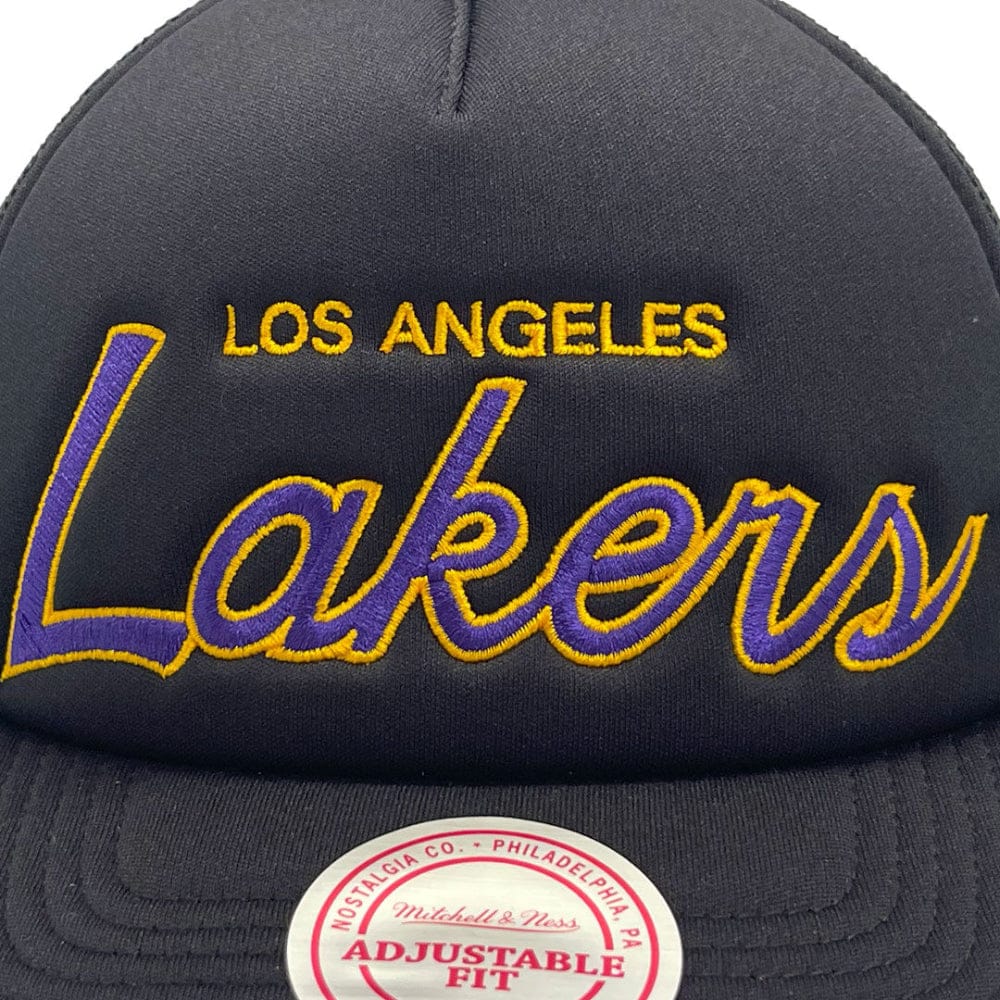 Mitchell & Ness Classic Script Trucker Snapback Los Angeles Lakers - Black