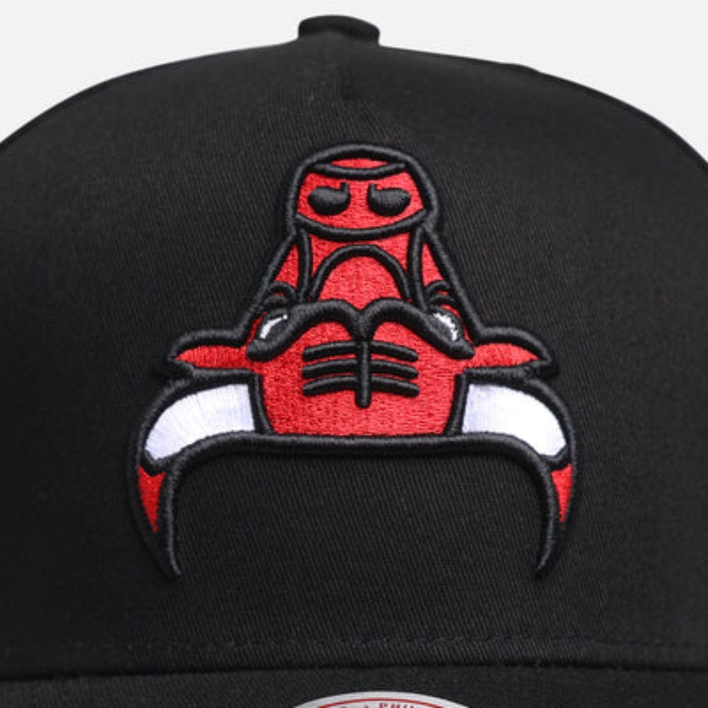 Mitchell & Ness Upside Down Logo Pro Pinch Snapback Chicago Bulls - Black