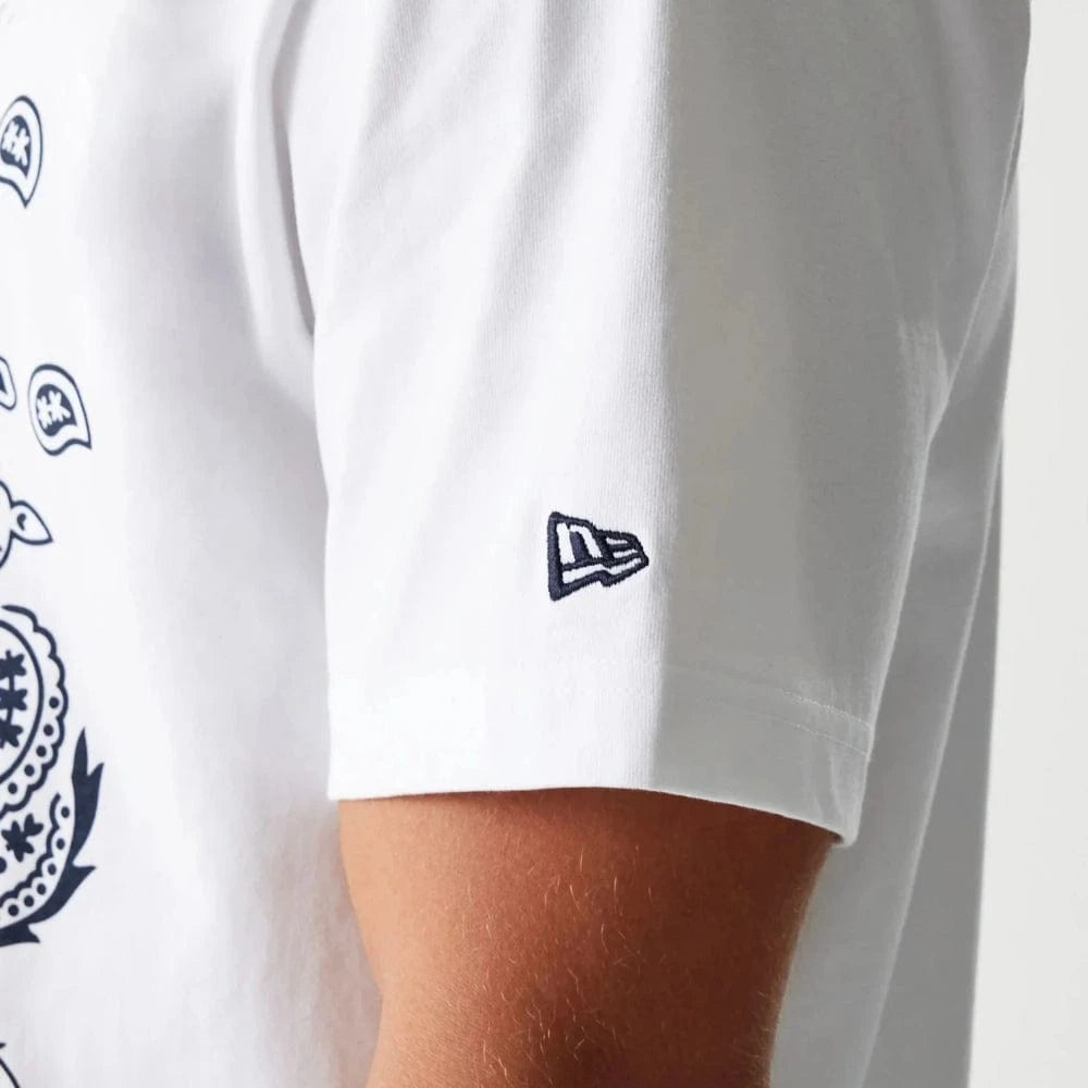 New Era MLB Paisley Oversized Tee New York Yankees - White