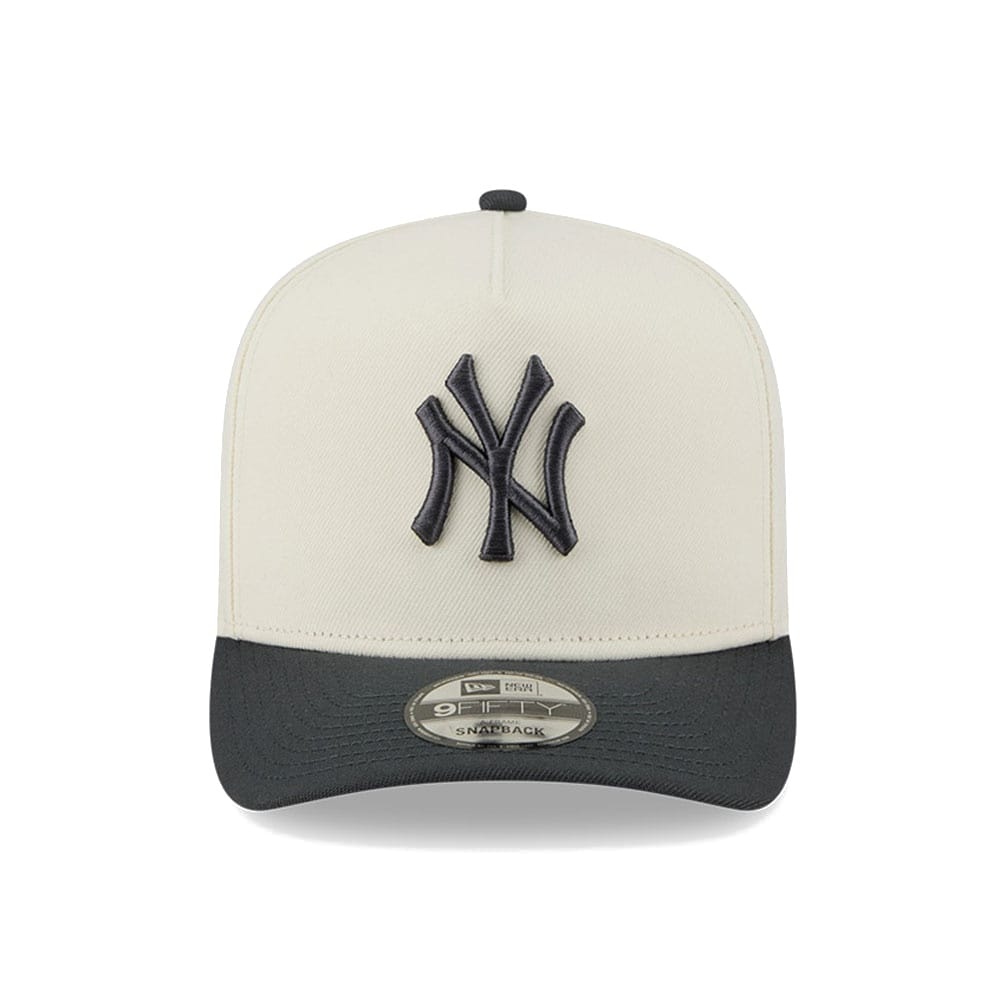 New Era 9FIFTY 3 Times A-Frame Pre-Curved Snapback New York Yankees - Chrome / Steel