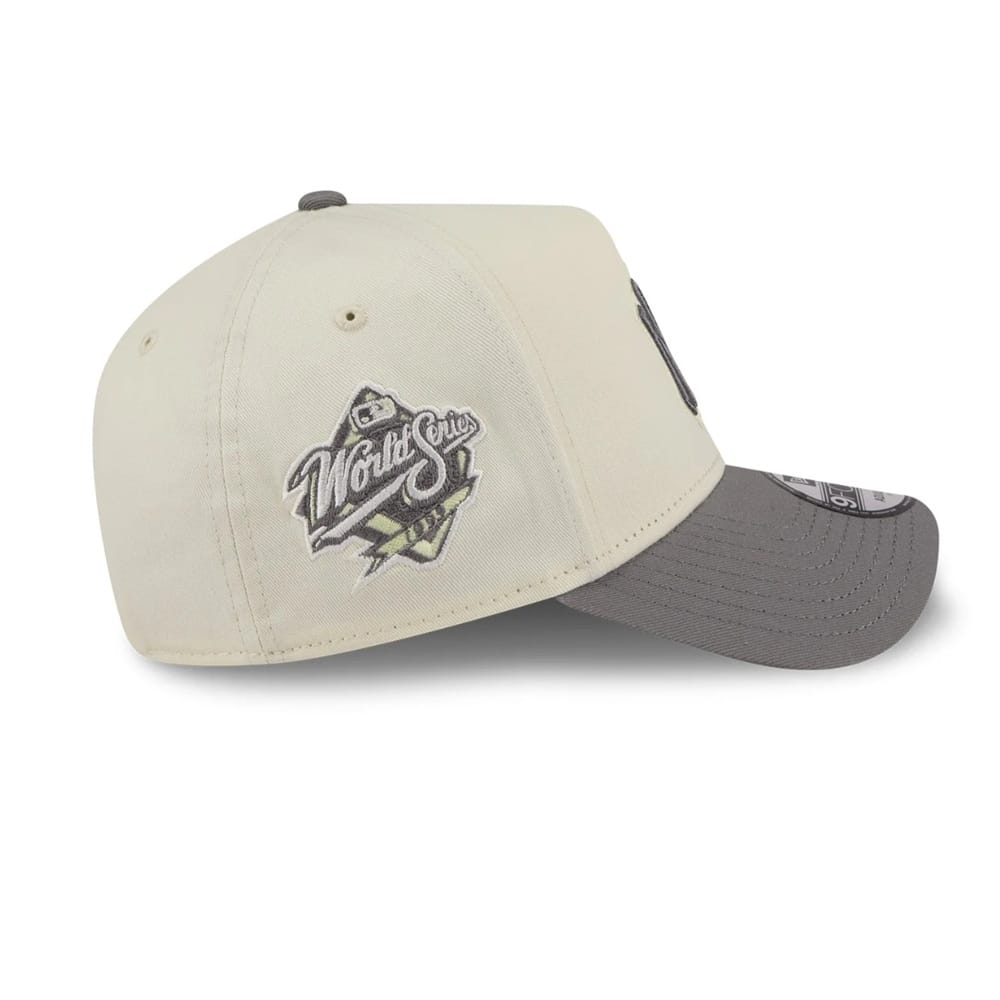 New Era 9FORTY A-Frame Cockatoo Snapback New York Yankees - Chrome White / Steel Grey - Image 4
