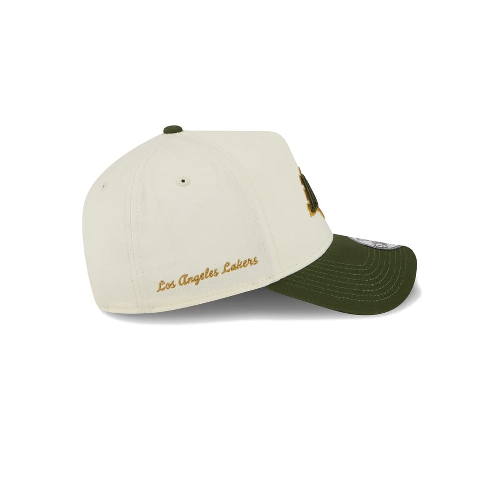 New Era 9FORTY 2 Tone A-Frame Metallic Snapback Los Angeles Lakers - Off White / Rifle Green