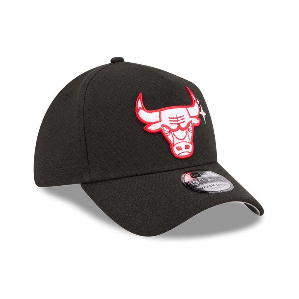New Era 39THIRTY A-Frame Glow Stars Chicago Bulls - Official Team Colours - Image 3