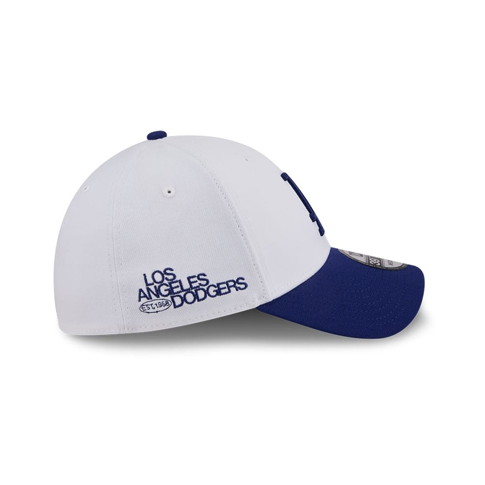 New Era 39THIRTY Modern Essentials Los Angeles Dodgers - White - Image 6