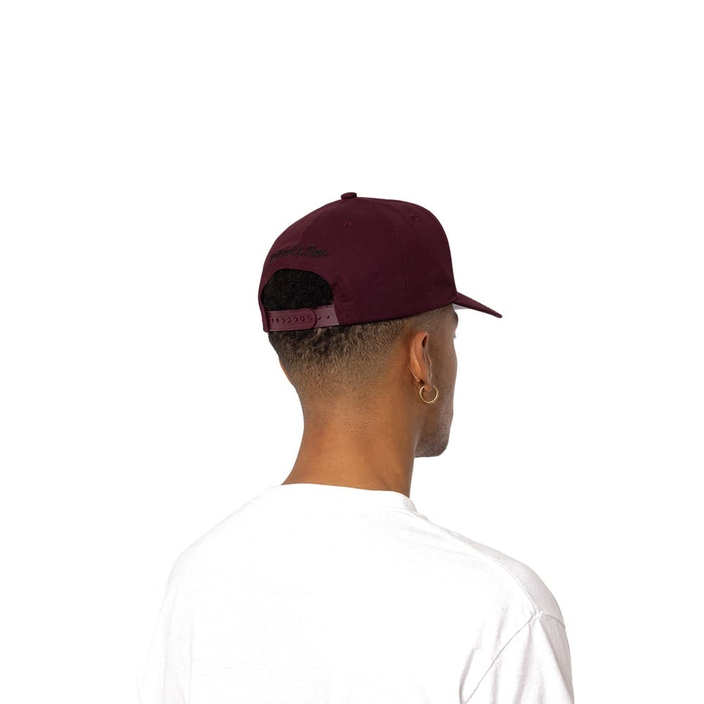 Mitchell & Ness Lacquer Pro Pinch Snapback  Oakland Raiders - Fig