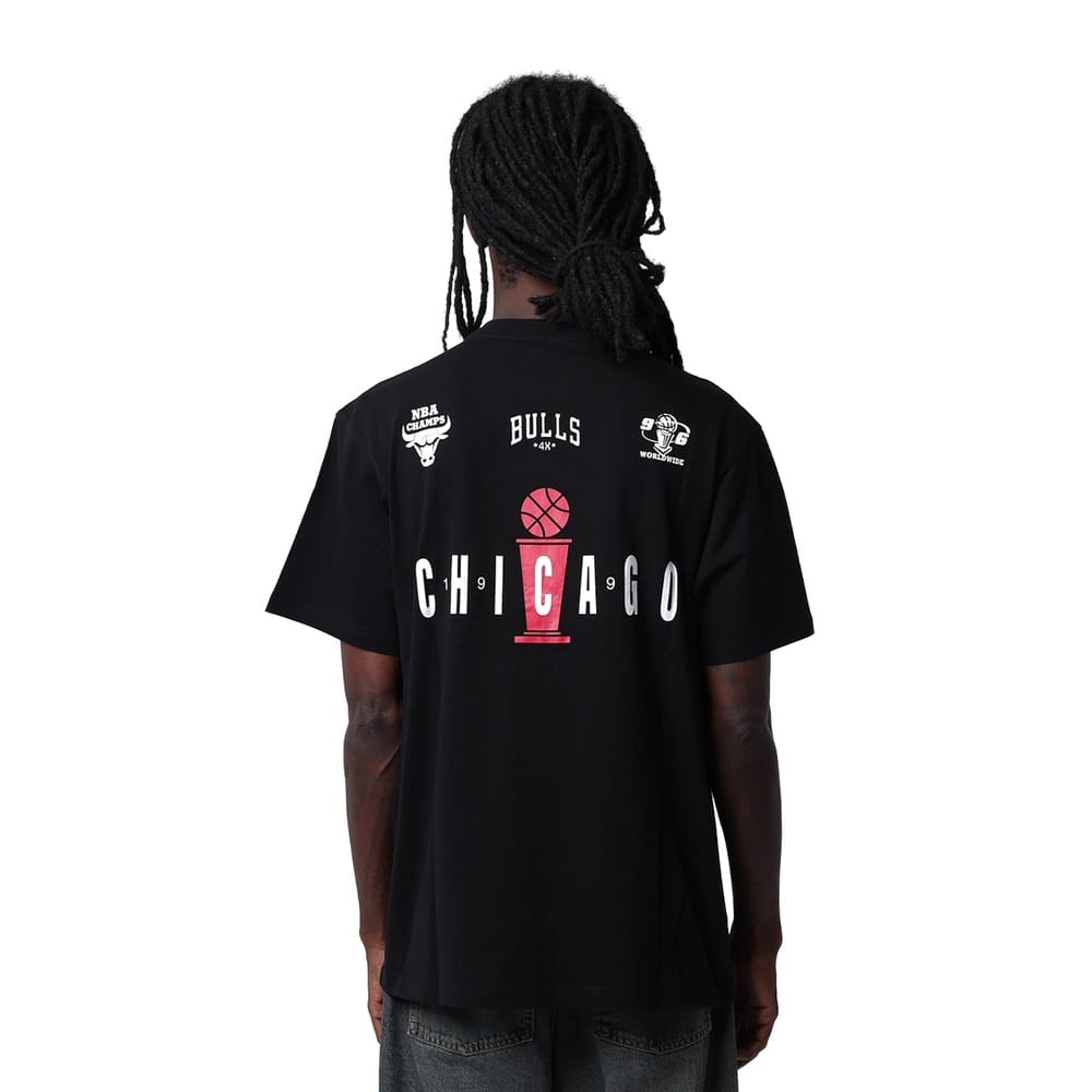 Mitchell & Ness Chicago Bulls 6 Time Tee - Black