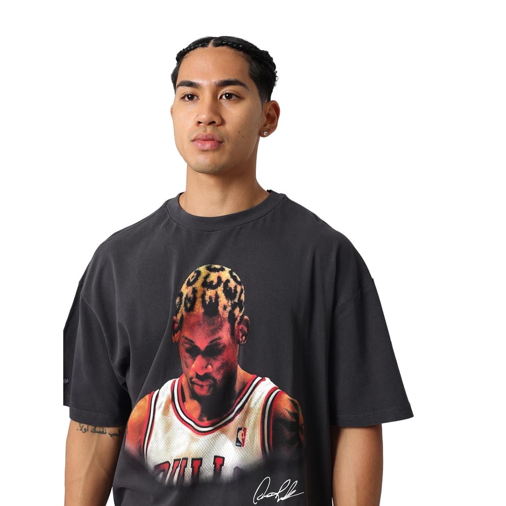Mitchell & Ness Look Out Tee Dennis Rodman Chicago Bulls - Washed Black