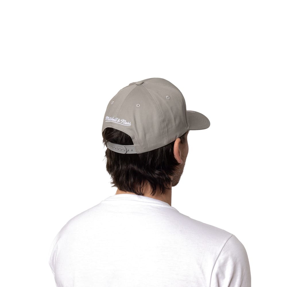 Mitchell & Ness Upside Down Logo Pro Pinch Snapback Minnesota Timberwolves - Grey