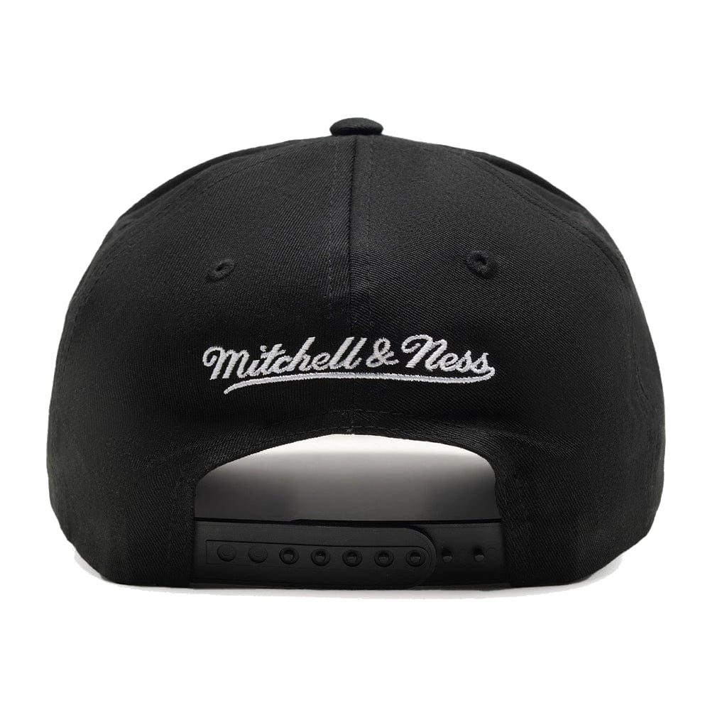 Mitchell & Ness Wordmark MVP Snapback Vancouver Grizzliess - Black