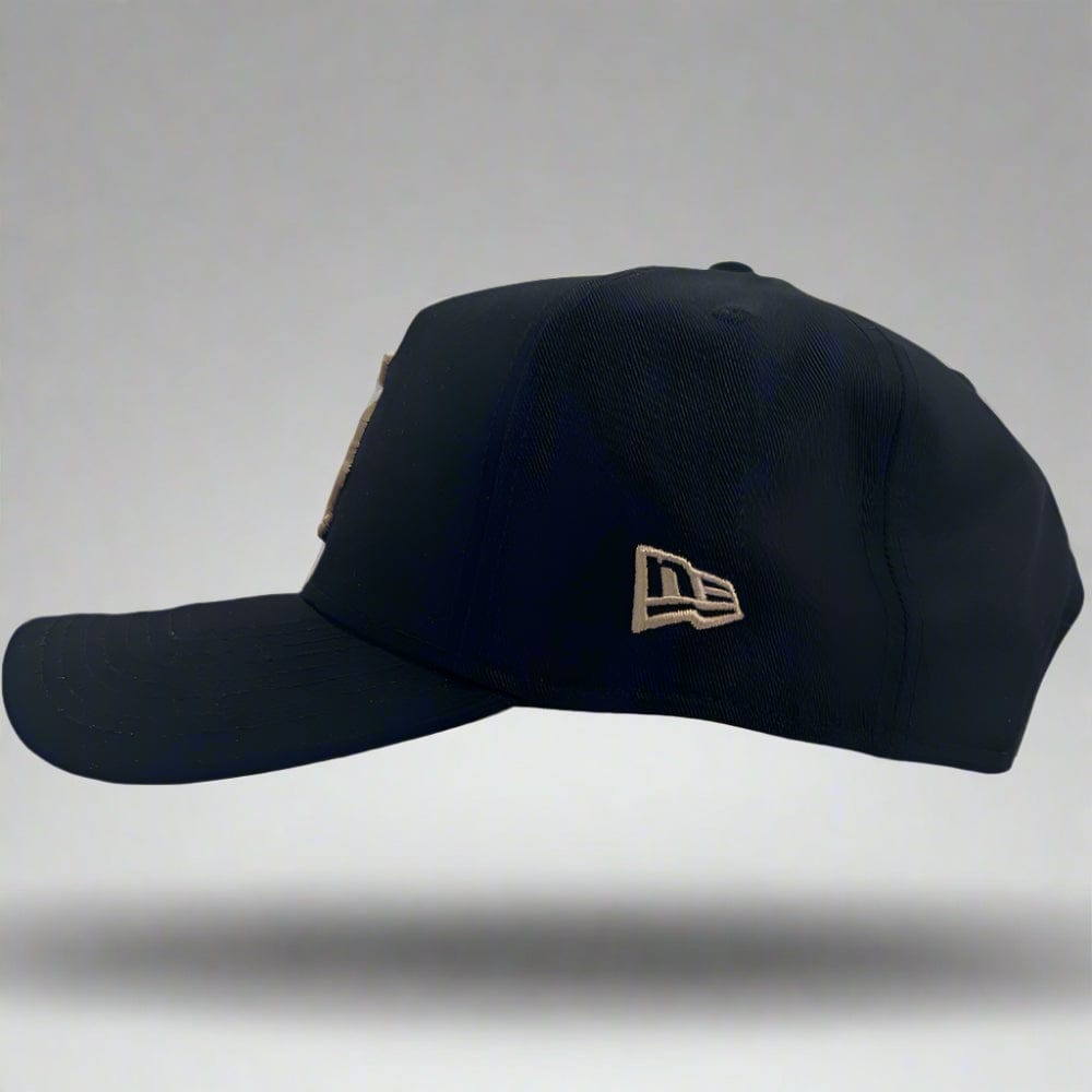 New Era 9FORTY A-Frame Snapback Tan Undervisor Chicago White Sox - Black / Tan - Left Side