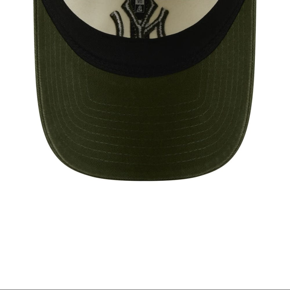 New Era 9TWENTY New York Yankees - Chrome Rifle Green